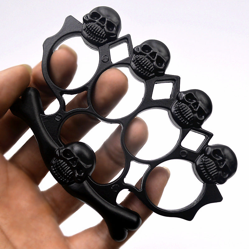 Five Skulls Shape Style Outdoor Pocket EDC Tool