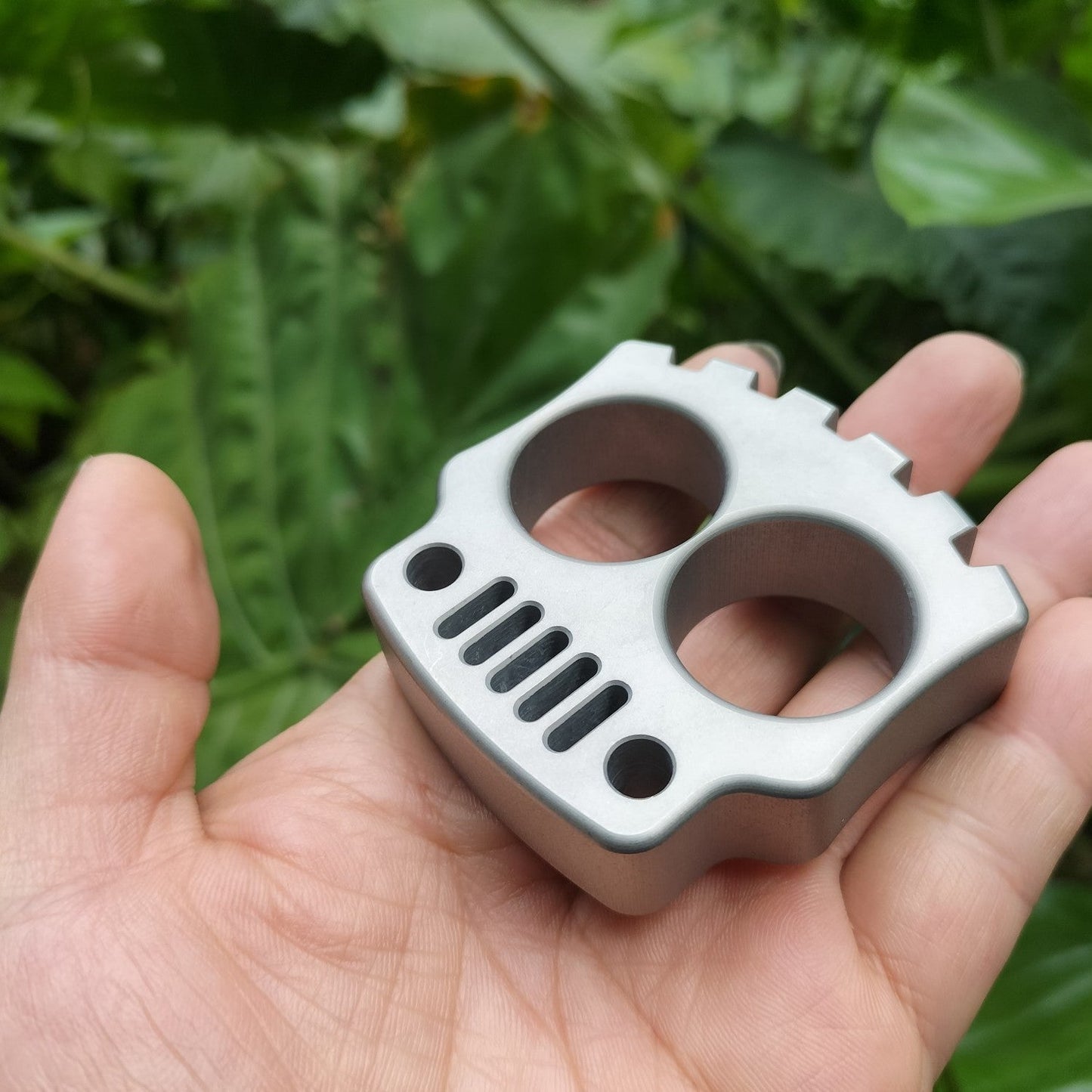 Mini Thickened Multifunctional Two-finger EDC Tool