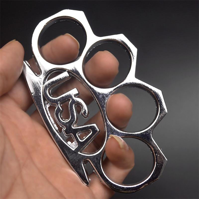 Outdoor Light and Easy To Carry Large Hole EDC Tool
