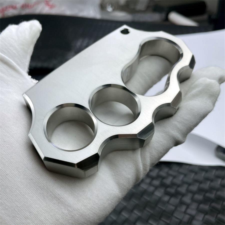 Large Hole Irregular 304 Steel Outdoor Thickening EDC Tool