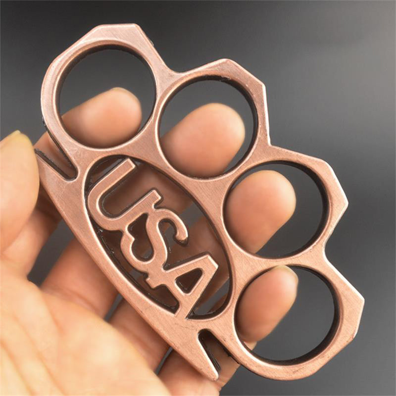 Outdoor Light and Easy To Carry Large Hole EDC Tool