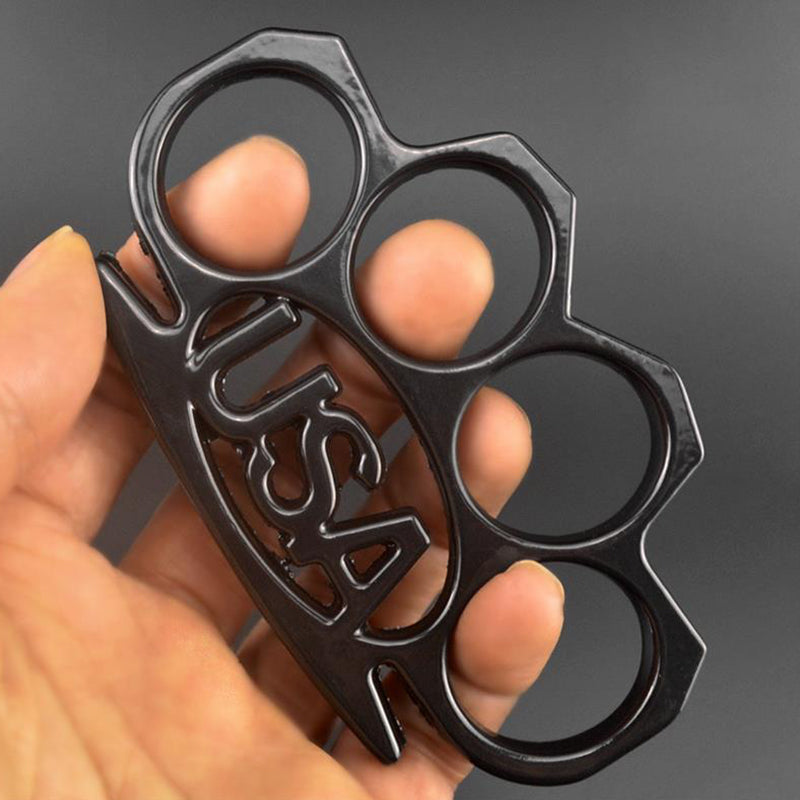 Outdoor Light and Easy To Carry Large Hole EDC Tool