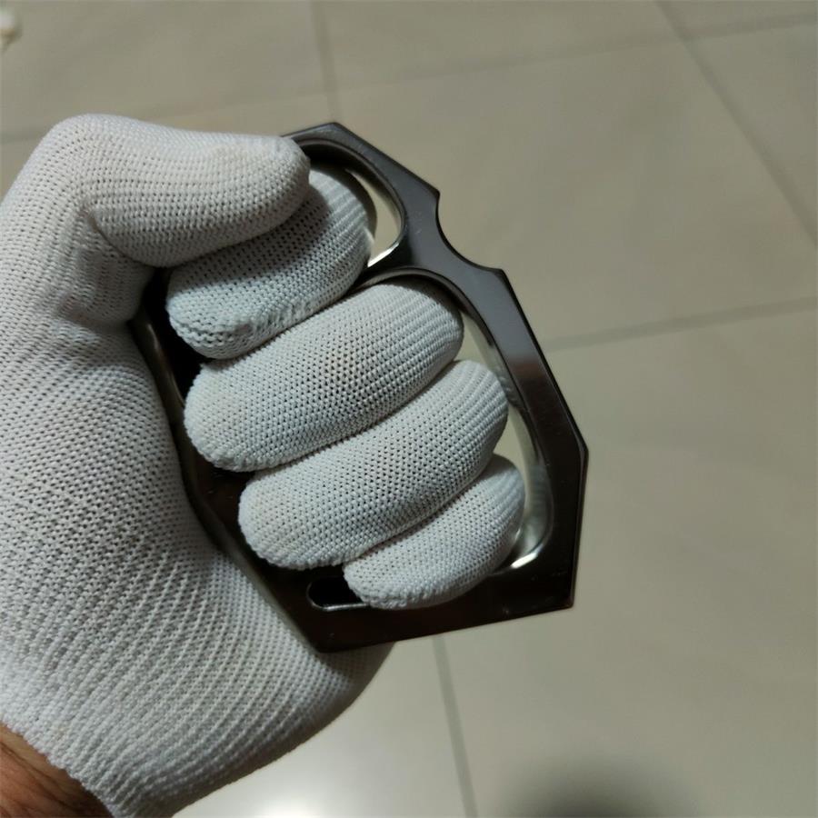 Titanium Alloy Polished Fine Large Rope Hole Shape Outdoor Tools