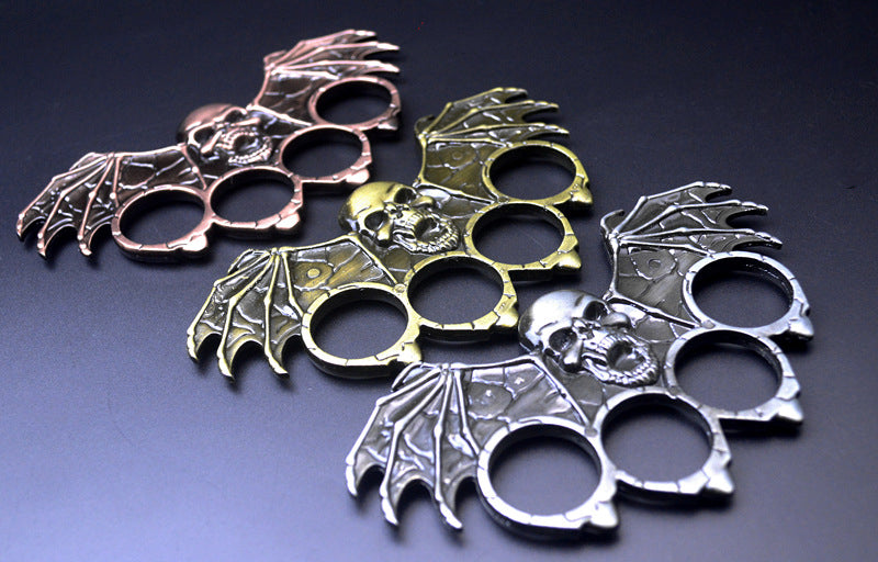 Large Bat Multiple Colors Four Fingers Outdoor EDC Tools