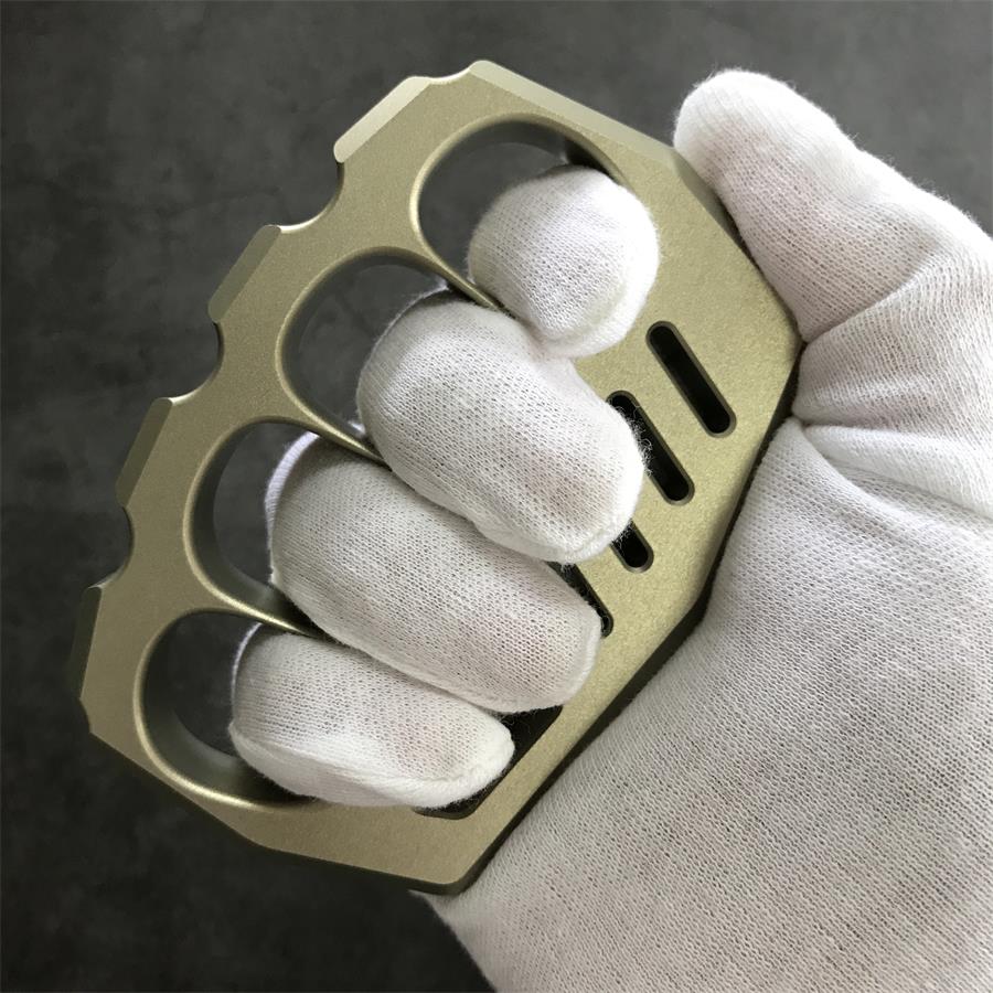 Ergonomic Aluminum Outdoor EDC Tool