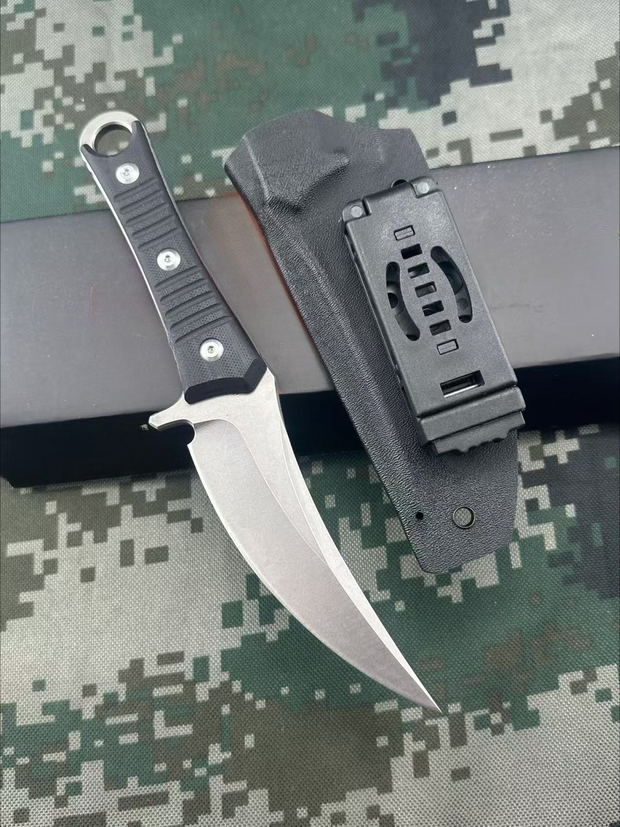 SBK D2 Steel Stonewashed Surface Outdoor Knife