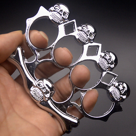 Five Skulls Shape Style Outdoor Pocket  EDC Tool