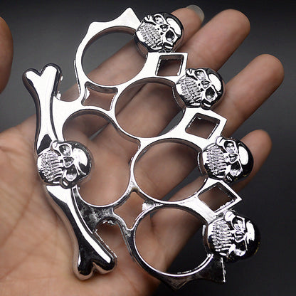 Five Skulls Shape Style Outdoor Pocket  EDC Tool