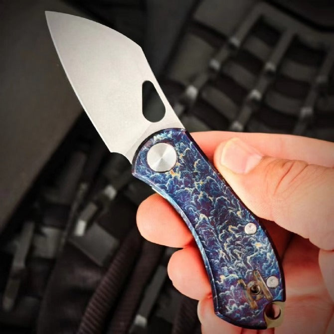 Titanium Alloy Lightning Pattern Folding Outdoor Knife