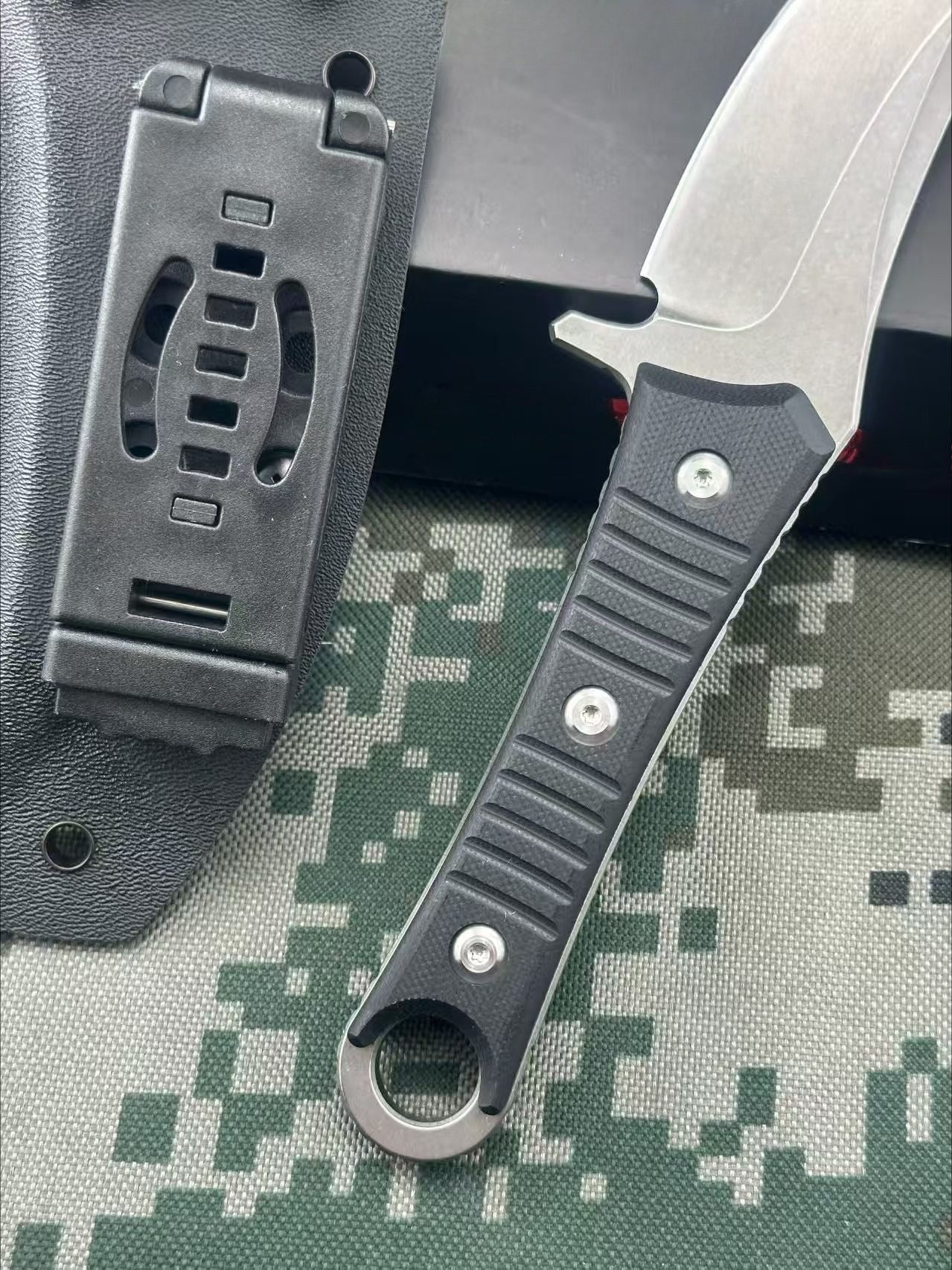 SBK D2 Steel Stonewashed Surface Outdoor Knife