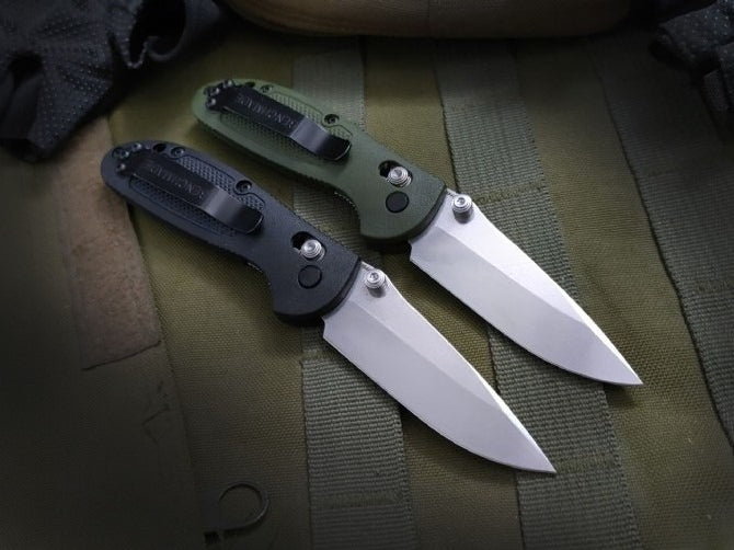 BM556 Nylon Fiberglass Plastic Handle Outdoor Folding Knife