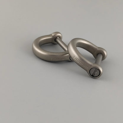 Accessories 3 Specifications Horseshoe Titanium Hook18