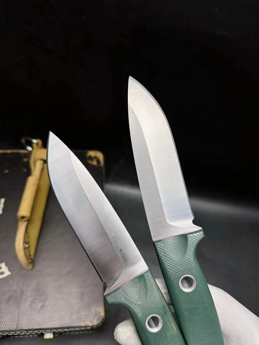BM162 Green G10 Handle Knife3