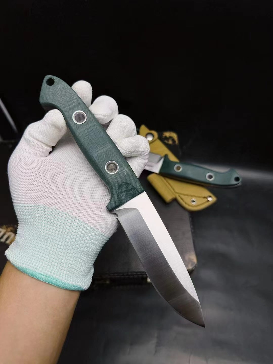 BM162 Green G10 Handle Knife4