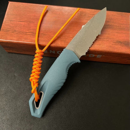 BM18050 Mini Half-Zigzag Knife2
