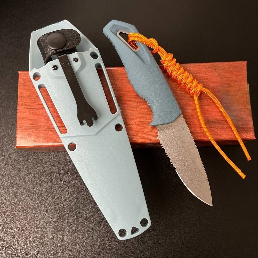 BM18050 Mini Half-Zigzag Knife3