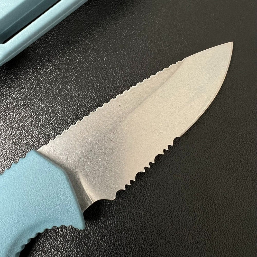 BM18050 Mini Half-Zigzag Knife7
