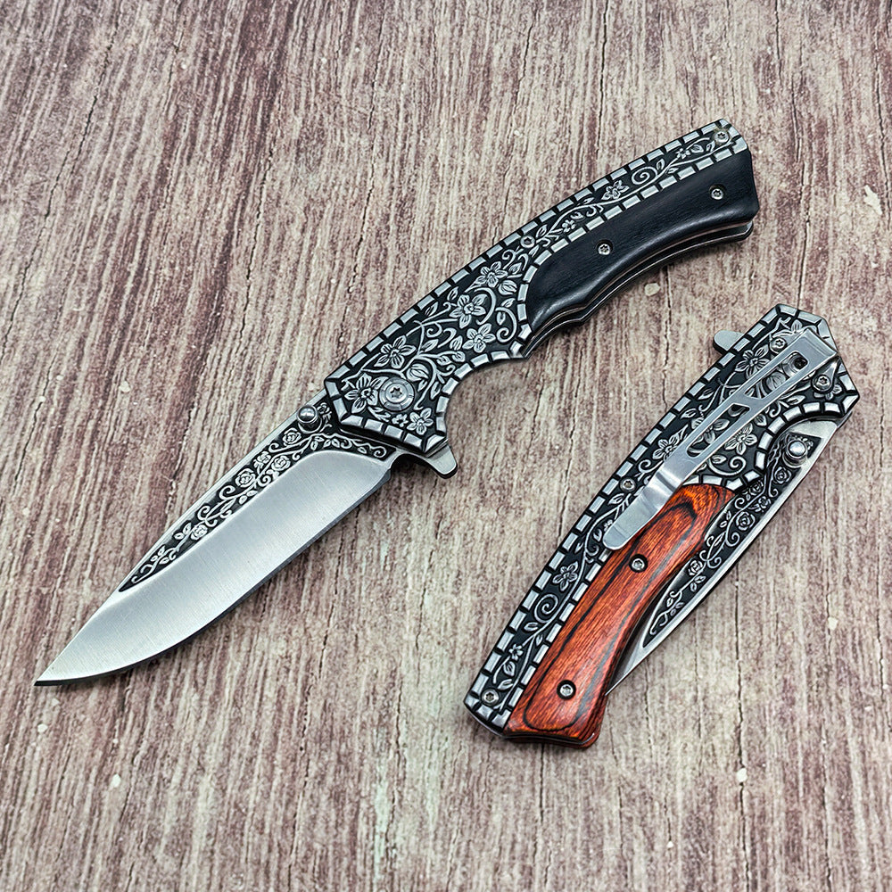 J21 folding knife pair view