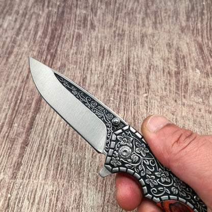 J21 folding knife hand view
