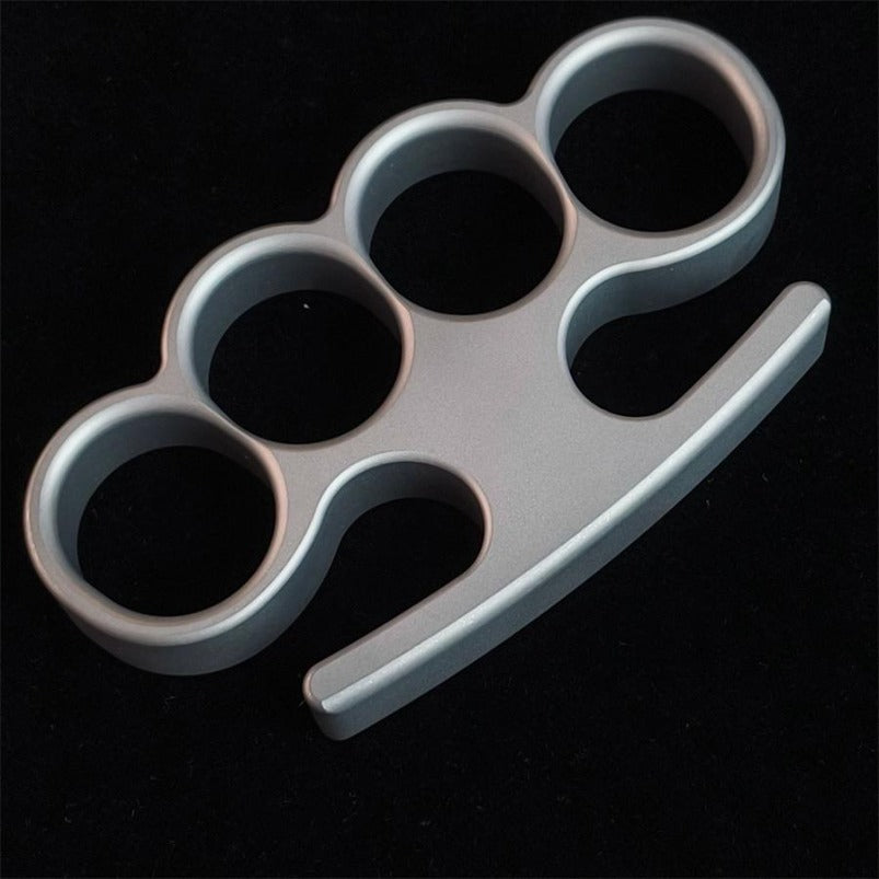 TC21 Titanium Knuckle Duster
