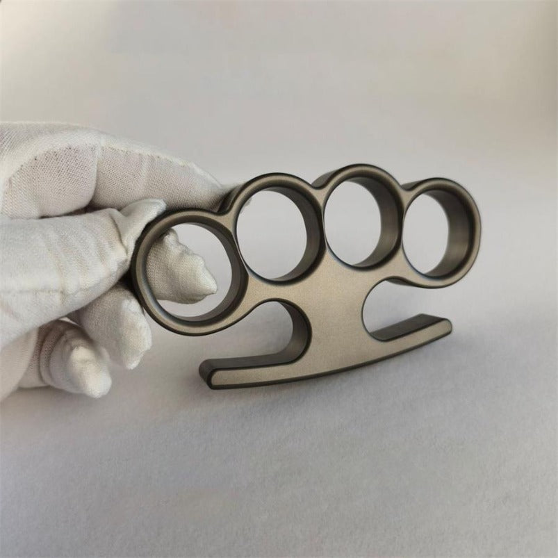 TC21 Titanium Knuckle Duster5