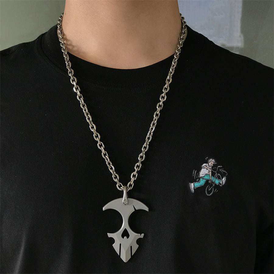 TC21 titanium knuckle duster worn as necklace