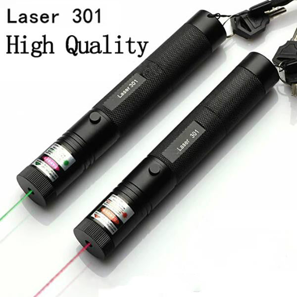 Two laser pointer pens side by side, one throwing a green beam and one a red beam