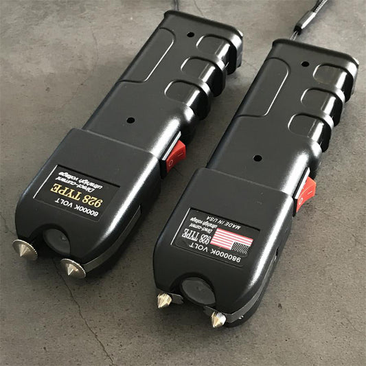 Two black 928 devices side by side showing 60000K and 980000K labels